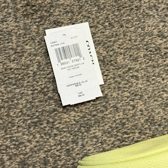 NWOT Coach Lime Dome Cosmetic Case - Picture 4 of 6